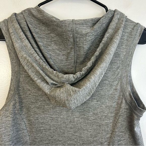 NWT Tek Gear Grey Sleeveless Hooded Shift Mini Dress Size Small - Picture 5 of 9